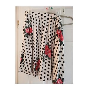 2xl Lularoe Knee length Skirt